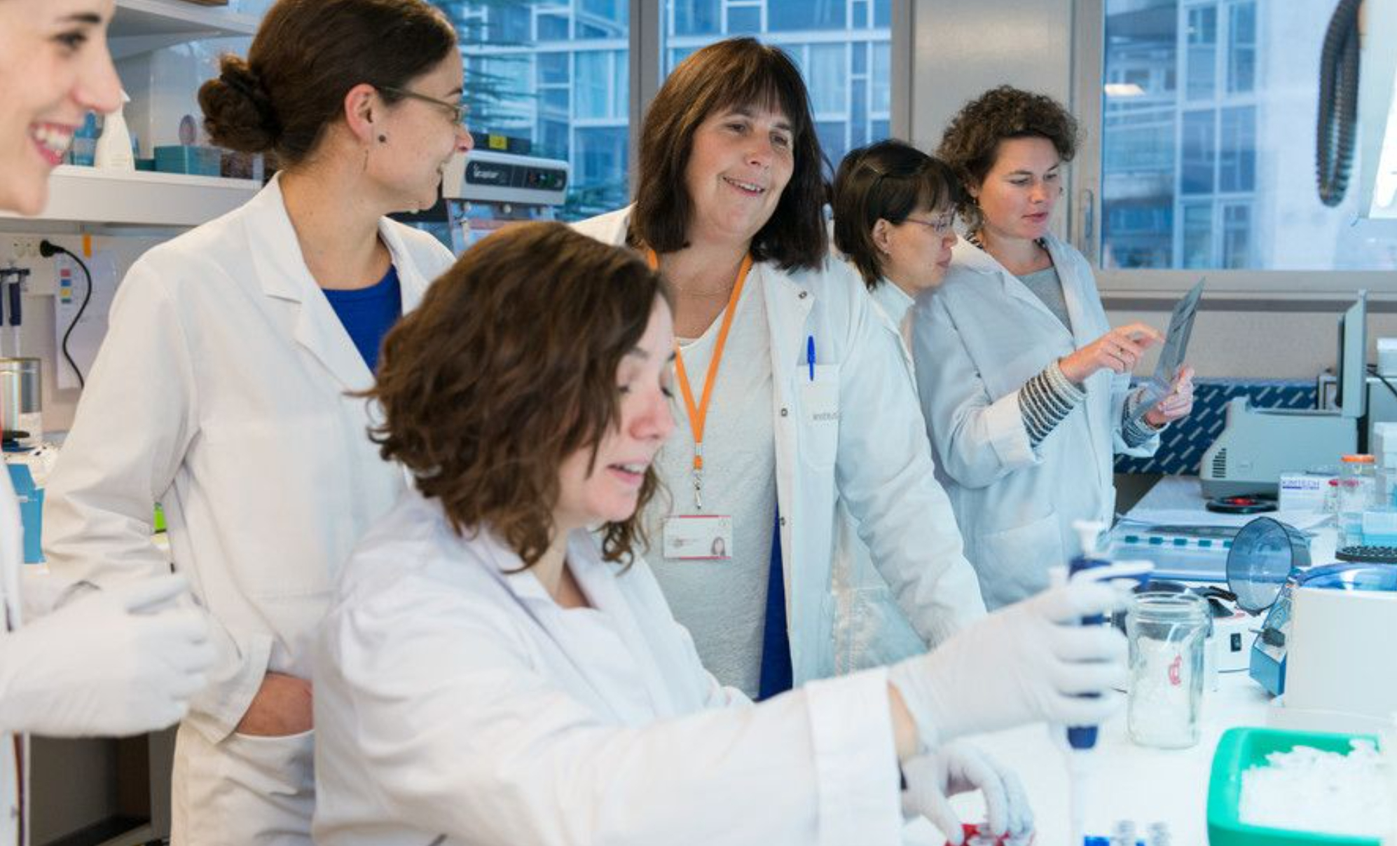 Immense contribution de nos chercheuses, médecins et soignantes à la lutte contre le cancer